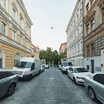 Sv Albert Apartman